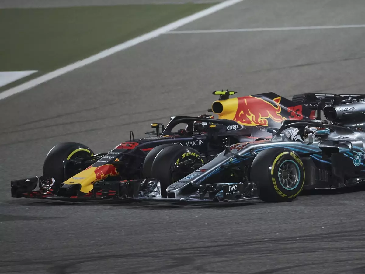 Foto zur News: "Schwachkopf": So reagiert Verstappen auf Hamiltons Aussage