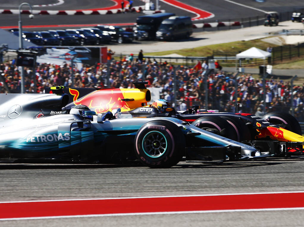 Foto zur News: Daniel Ricciardo: Hätte an Bottas' Stelle in Bahrain gewonnen
