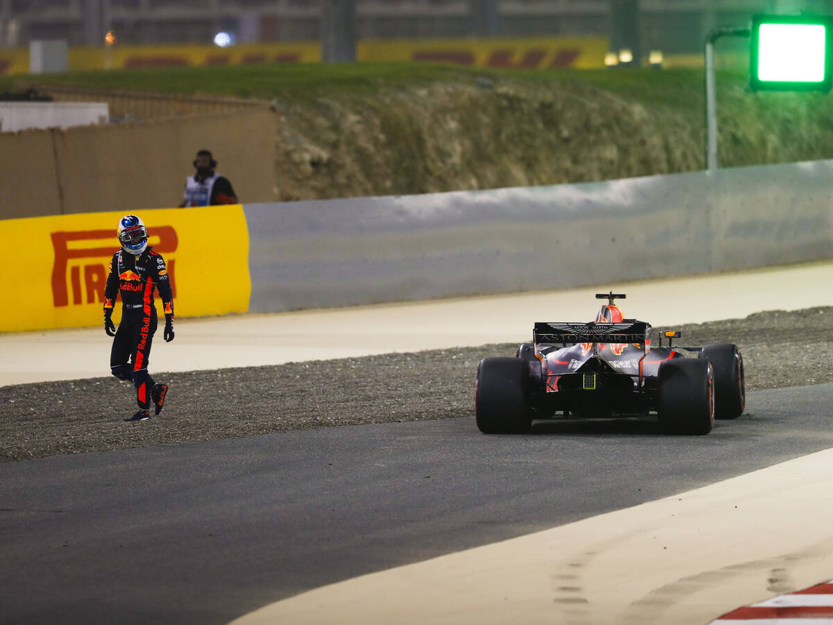 Foto zur News: Nach Bahrain-Defekt: Ricciardo erwartet Strafe