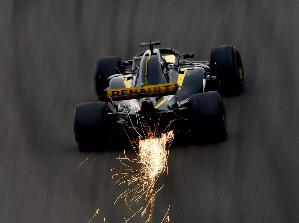 Nico Hülkenberg Foto zur News: "Halbe Sekunde": Renault kündigt Motoren-Update an