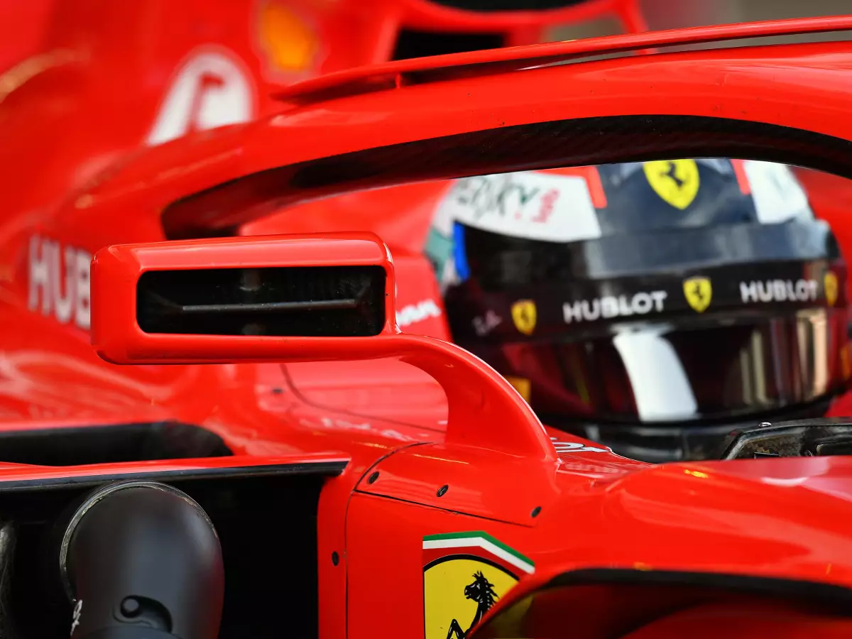 Ferrari SF71H: Rückspiegel Foto zur News: Formel-1-Rückspiegel ab sofort am Halo erlaubt