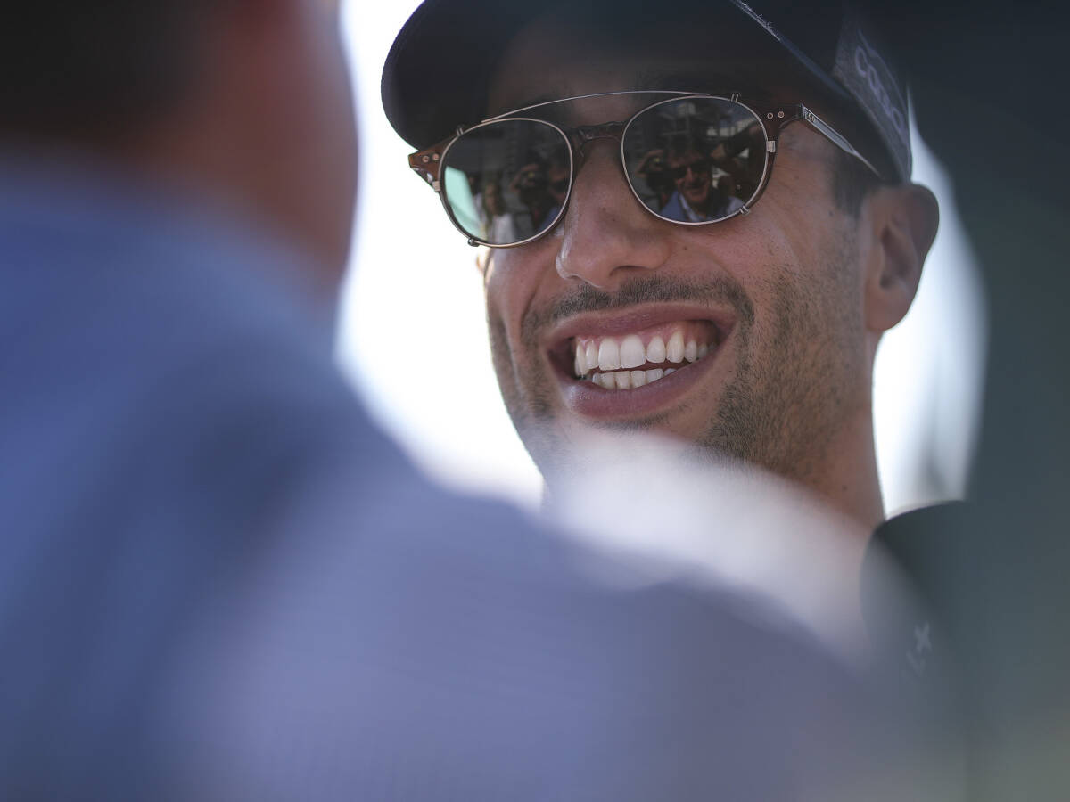 Foto zur News: Daniel Ricciardo: Lippen nach Sieg in China genäht