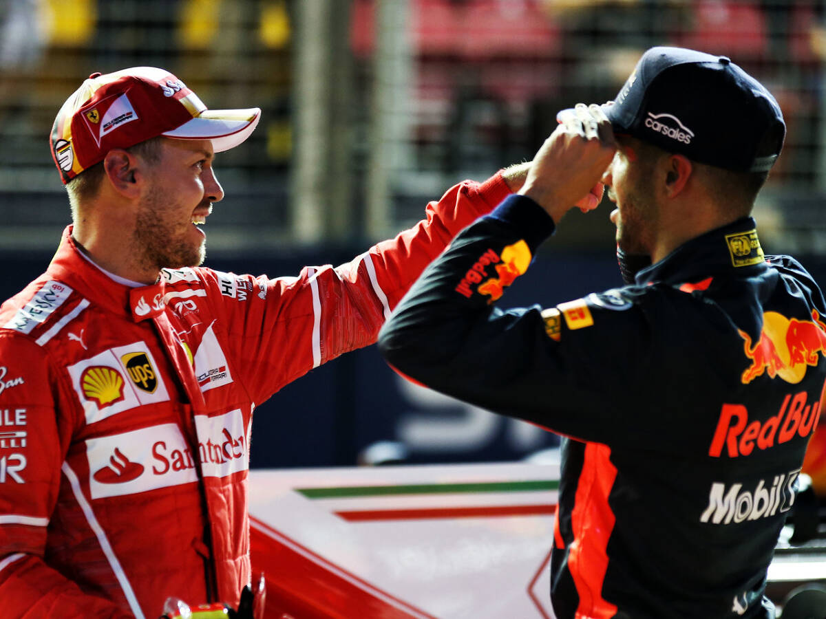 Foto zur News: Daniel Ricciardo zu Ferrari? Sebastian Vettel sagt: "Mir egal!"