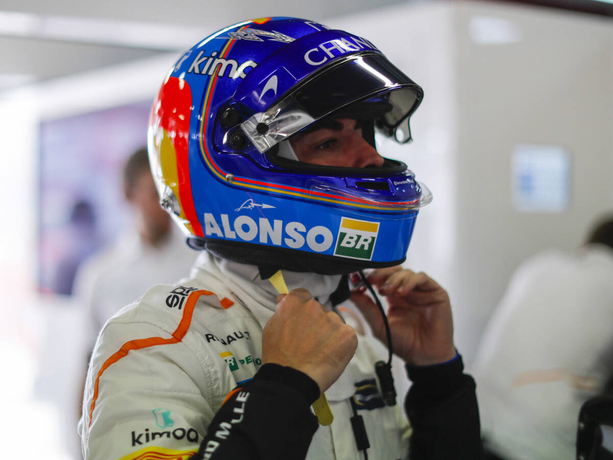 Foto zur News: Rücktrittsgerüchte: Alonso spottet über spanischen TV-Sender