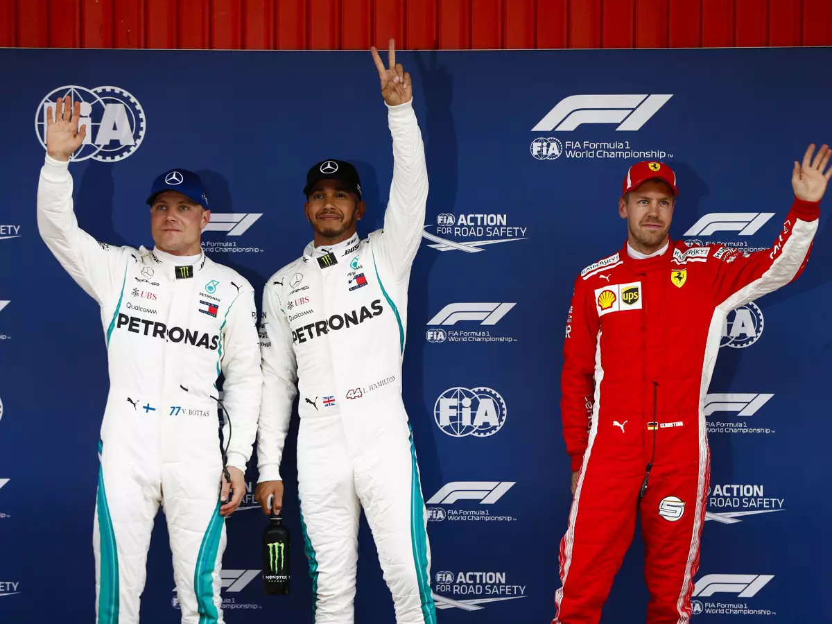 Foto zur News: Formel 1 Spanien 2018: Mercedes pokert zur Doppel-Pole!