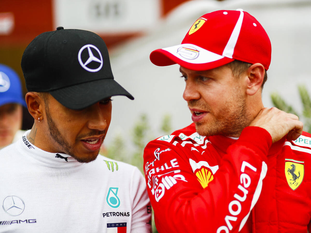 Foto zur News: Hamilton #AND# Vettel sauer: Fragt doch endlich mal die Fahrer!