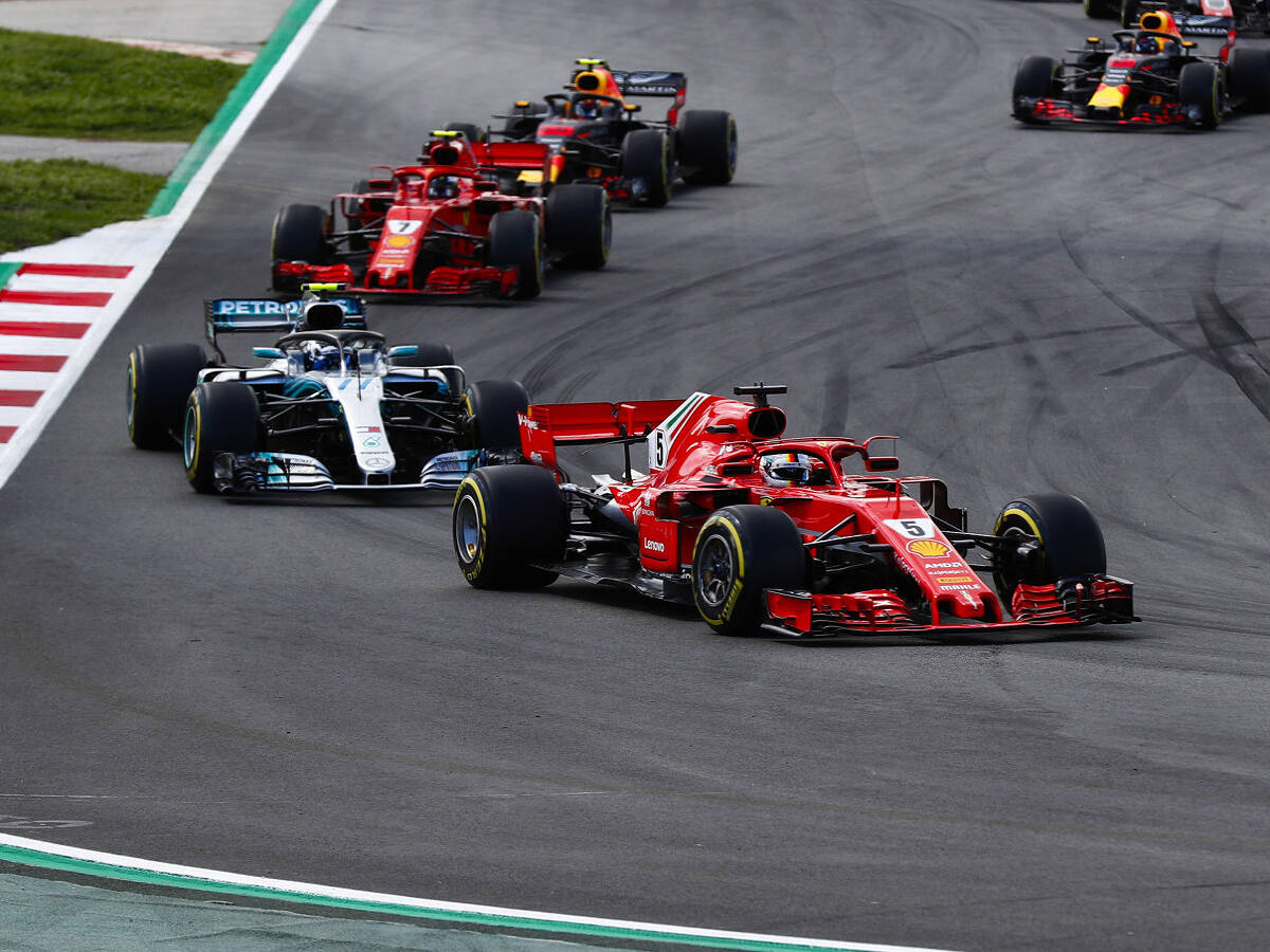 Foto zur News: "Null Gummi" auf dem Reifen: Mercedes verteidigt Vettel-Strategie