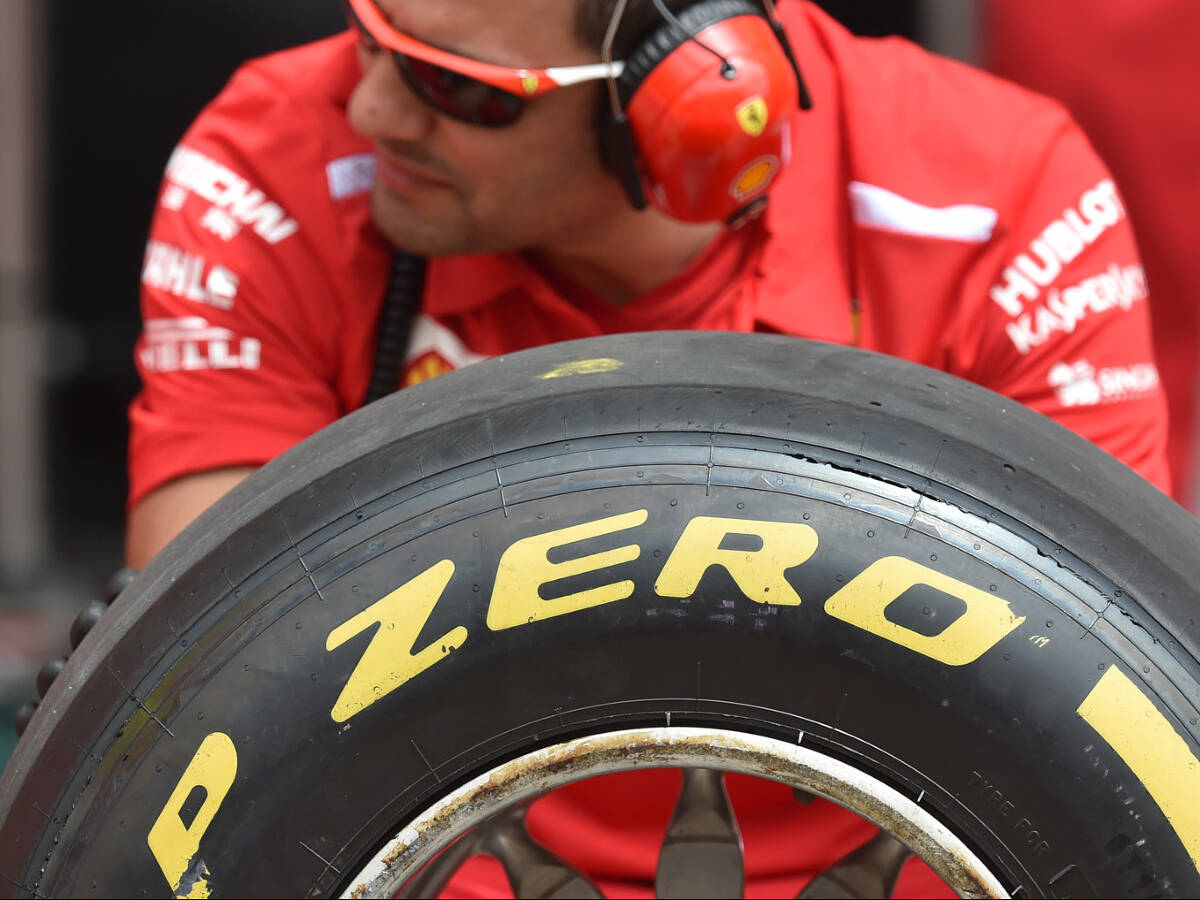Foto zur News: Pirelli wehrt sich: Ferrari in Barcelona nicht benachteiligt