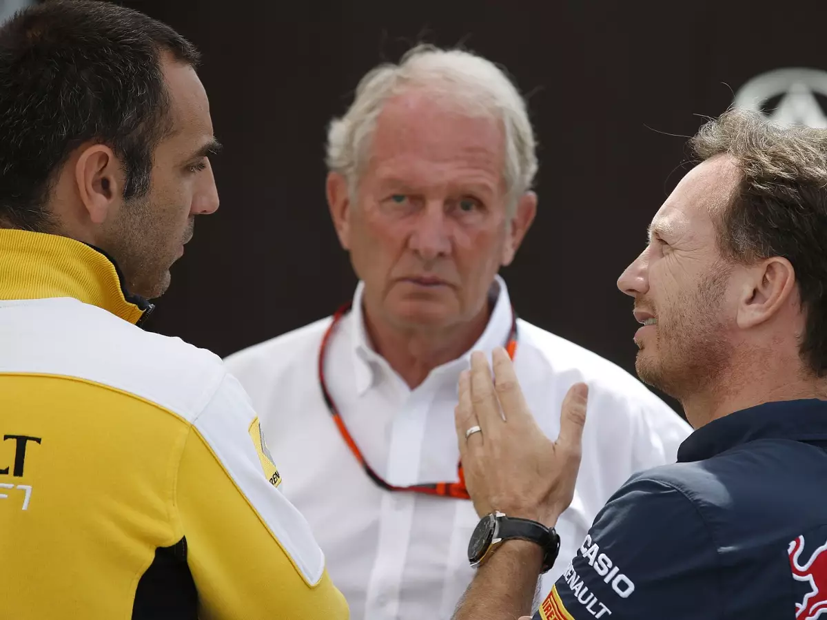 Christian Horner, Cyril Abiteboul Foto zur News: Zwei Fronten: Auch Renault gegen Regeländerungen für 2019