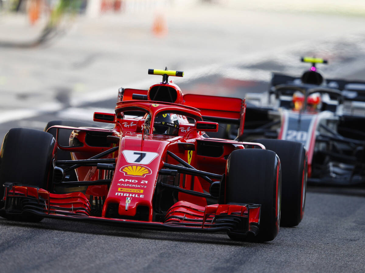 Foto zur News: Günther Steiner wehrt sich: Haas kopiert Ferrari nicht