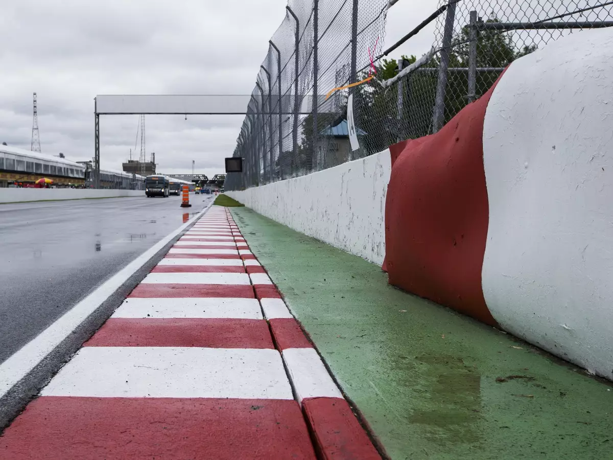 Foto zur News: Liberty reagiert auf Fanwünsche: "Walk the track" in Kanada