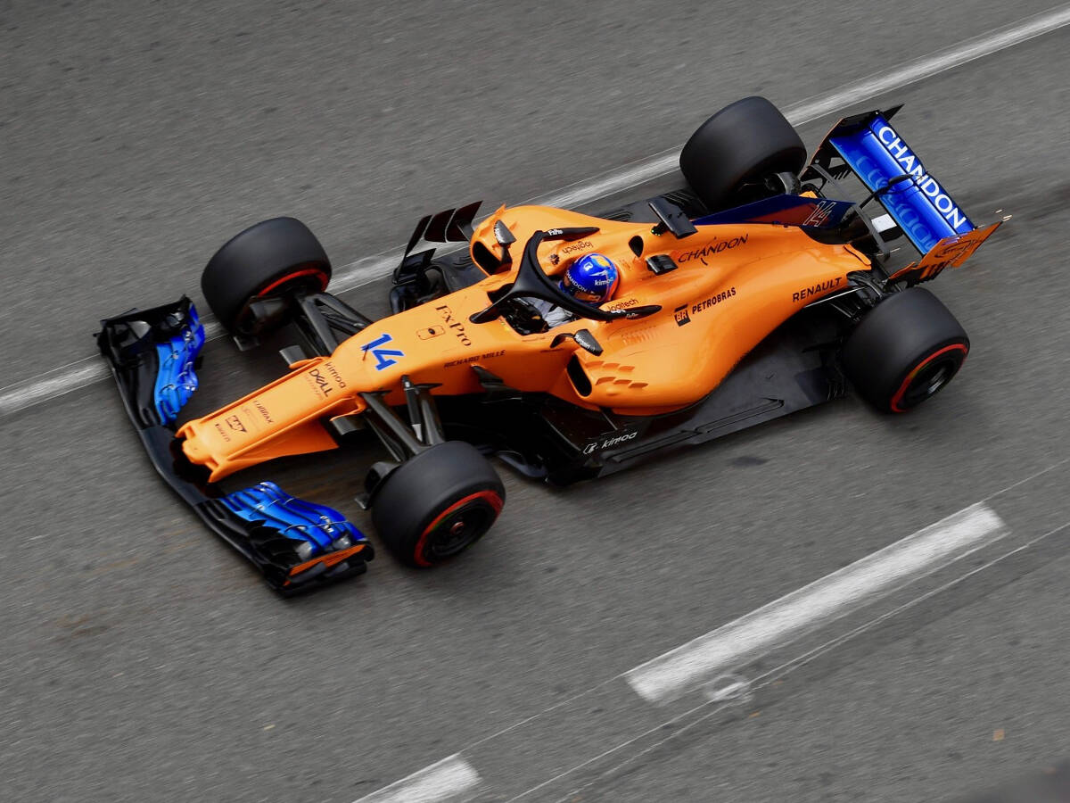 Foto zur News: McLaren mit Bremsproblemen: Alonso traut dem Auto nicht