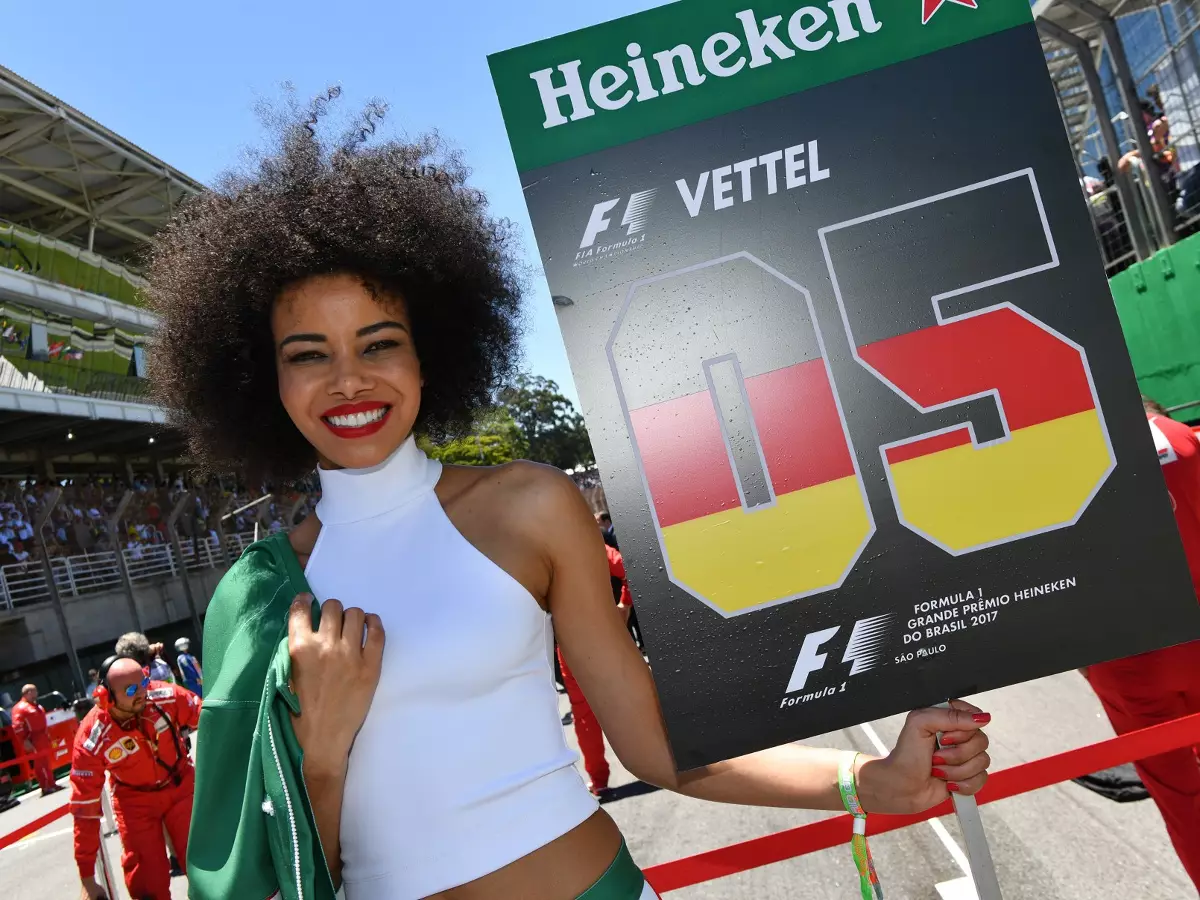 Foto zur News: "Gute Entscheidung": Auch Teamchefs pro Grid-Girls in Monaco