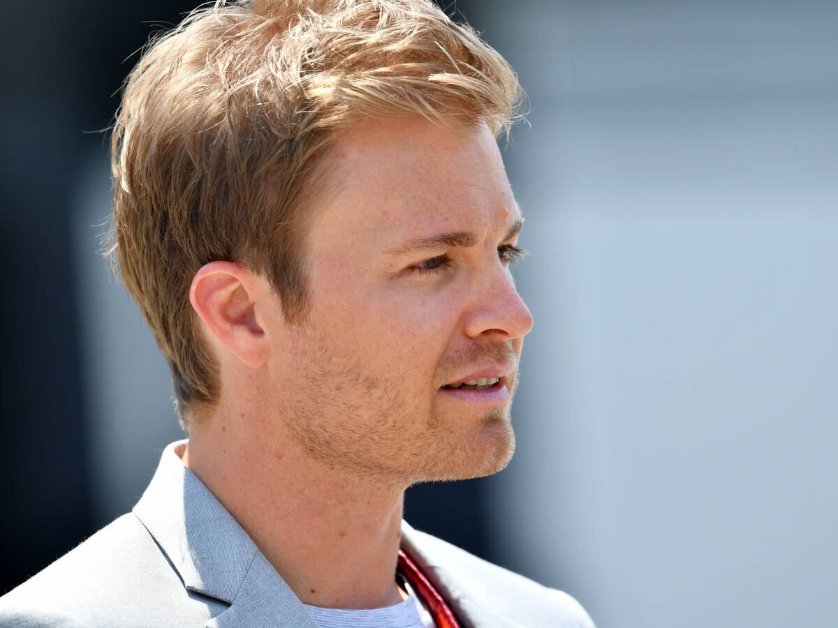 Foto zur News: Nico Rosberg: Daniel Ricciardo "sollte zu Ferrari gehen"