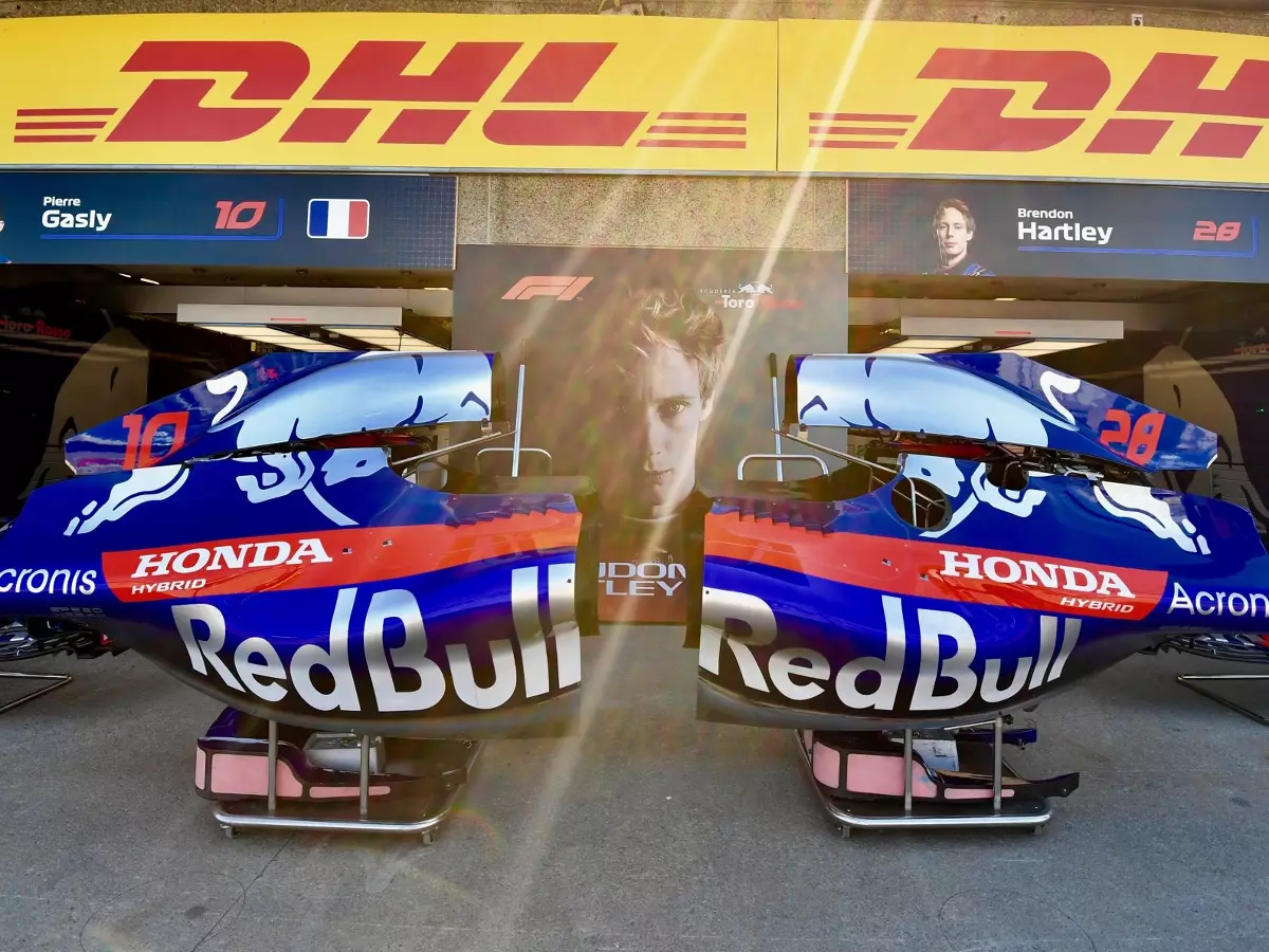 Foto zur News: Motorwahl von Red Bull 2019: Stellt sich Renault quer?