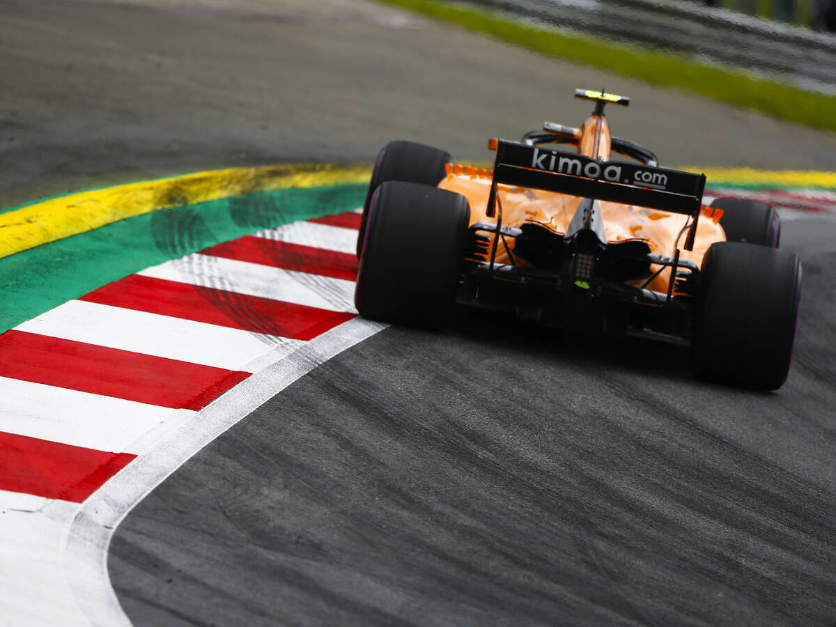 Foto zur News: Beinahe-Kollision mit Vettel: 10.000 Euro Strafe für McLaren