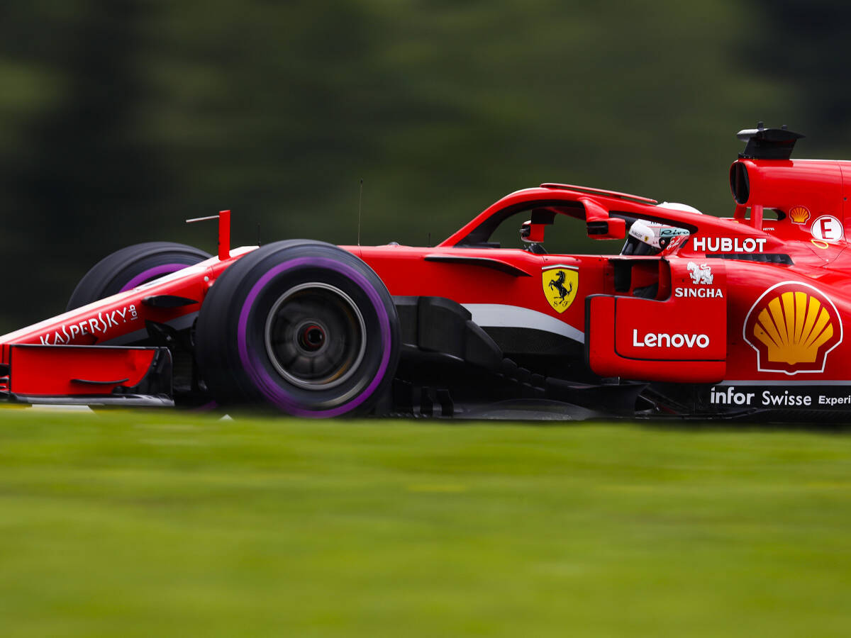 Foto zur News: Trotz Mercedes-Dominanz: Vettel lobt guten Start in Spielberg
