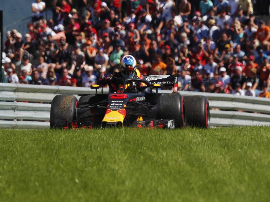 Foto zur News: Ricciardo im Pech: Perfekter Tag für Red Bull ist wichtiger