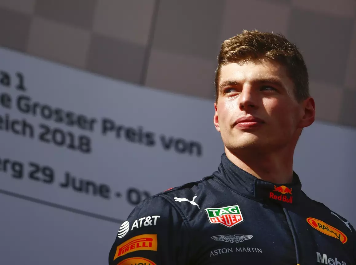 Max Verstappen Foto zur News: Max Verstappen: Ich hasste die Schule, da blieb nur Rennsport
