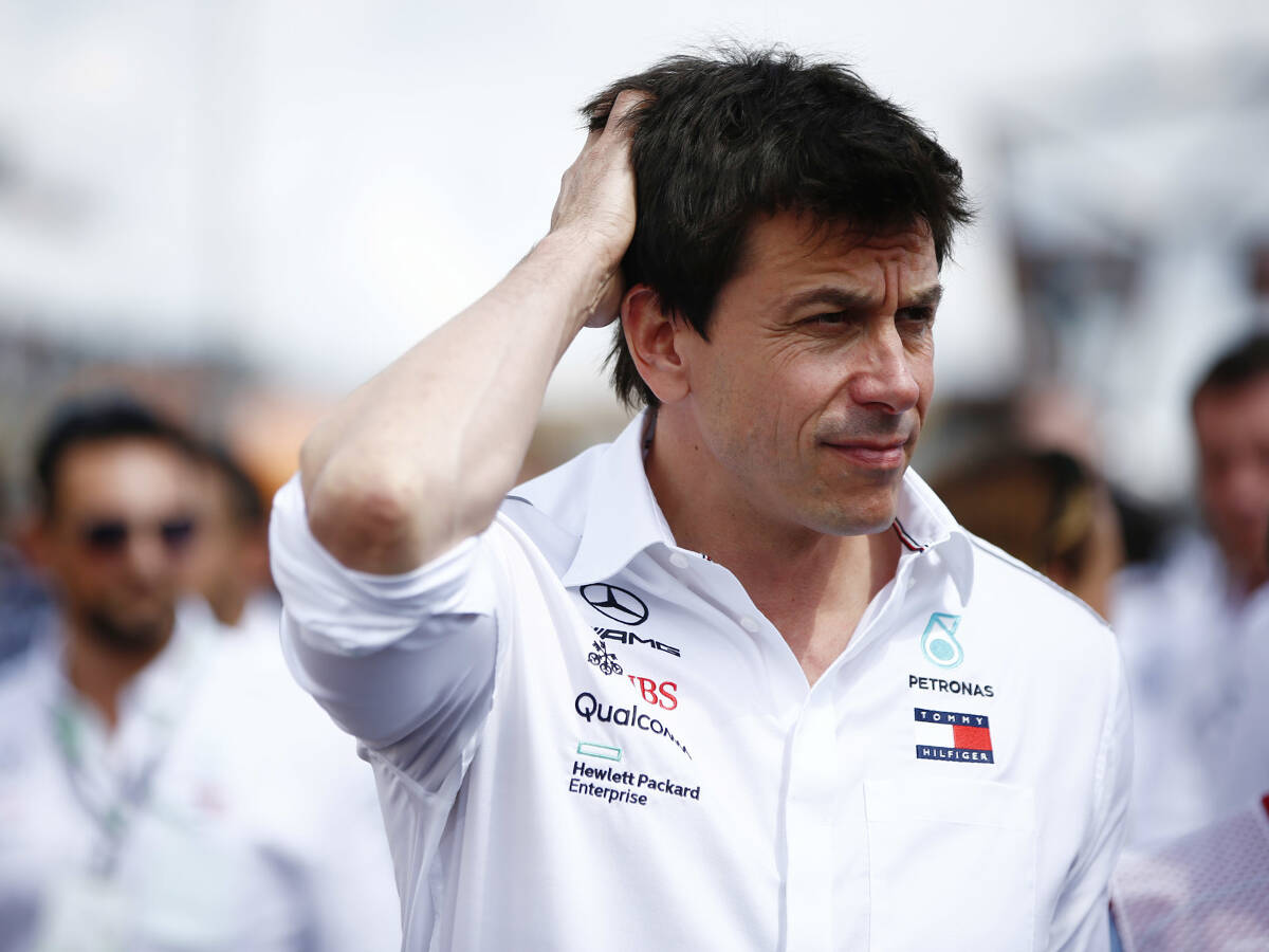 Foto zur News: Zu viele Strafen: Wolff will wieder vier Motoren pro F1-Saison