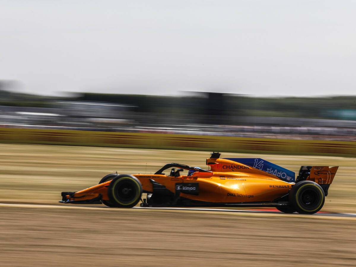 Foto zur News: McLaren nicht in Q3: Alonso lobt dennoch "bestes Quali" 2018