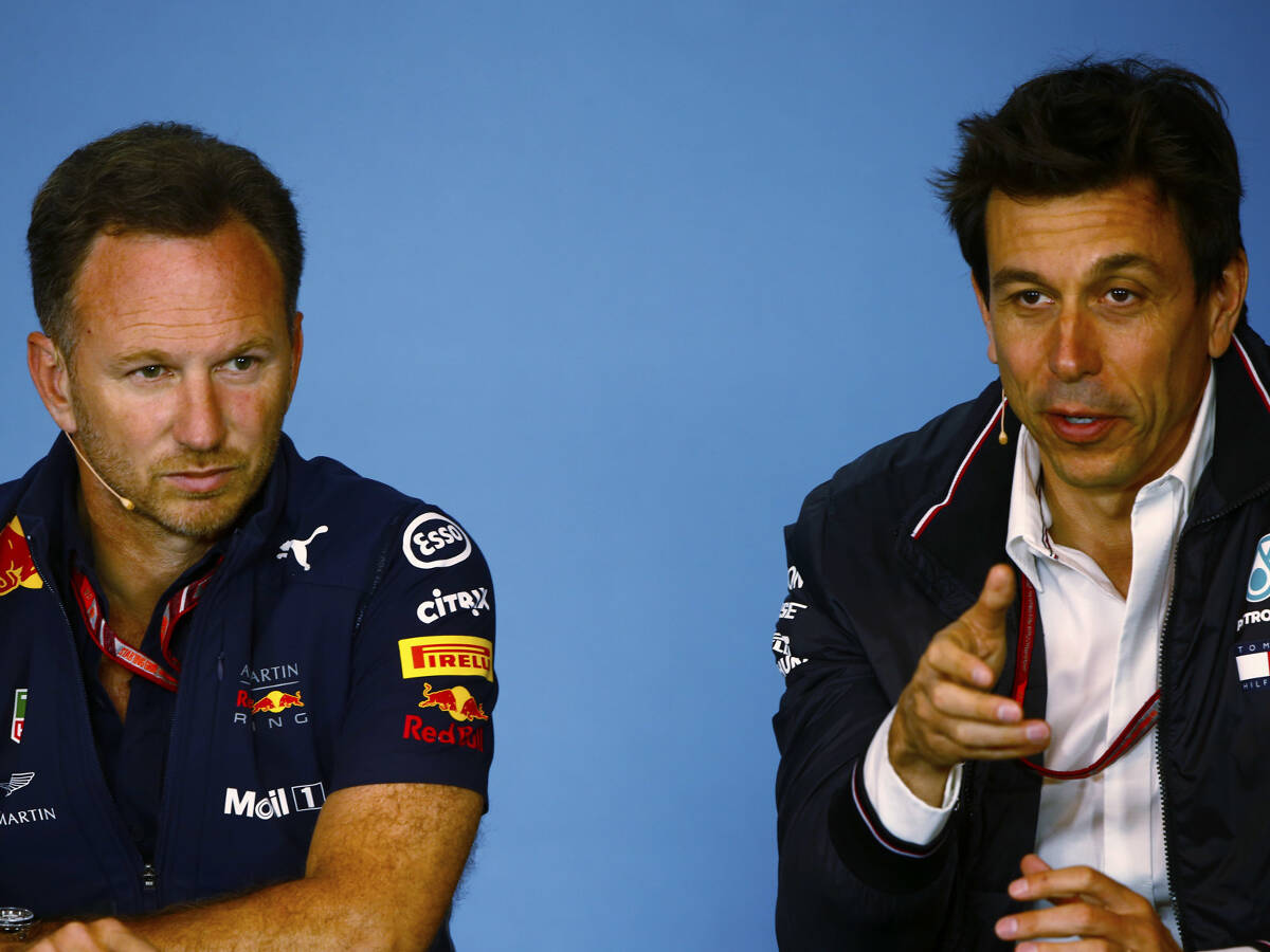 Foto zur News: Toto Wolff: Daniel Ricciardo war "bei jedem Team" ein Thema
