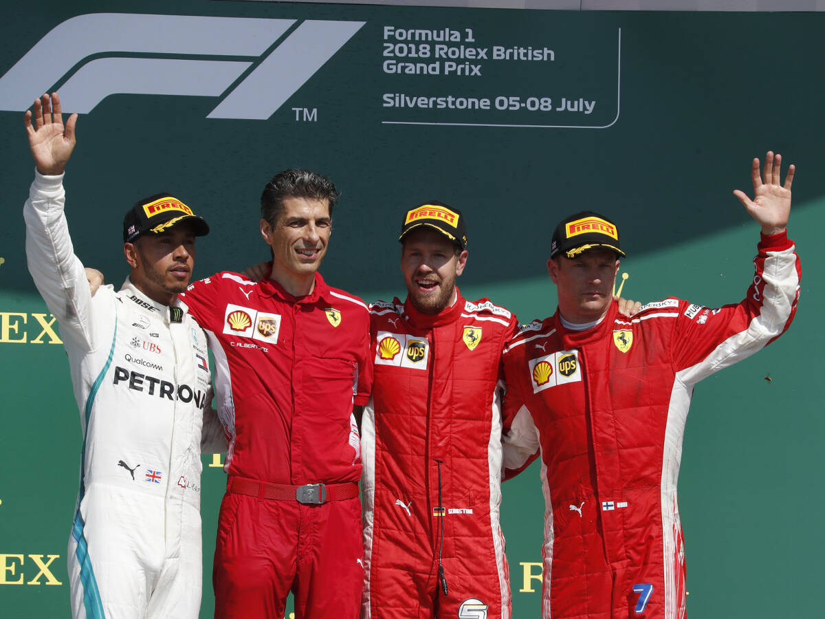 Foto zur News: Formel 1 Silverstone 2018: Vettel stiehlt Hamilton die Show!