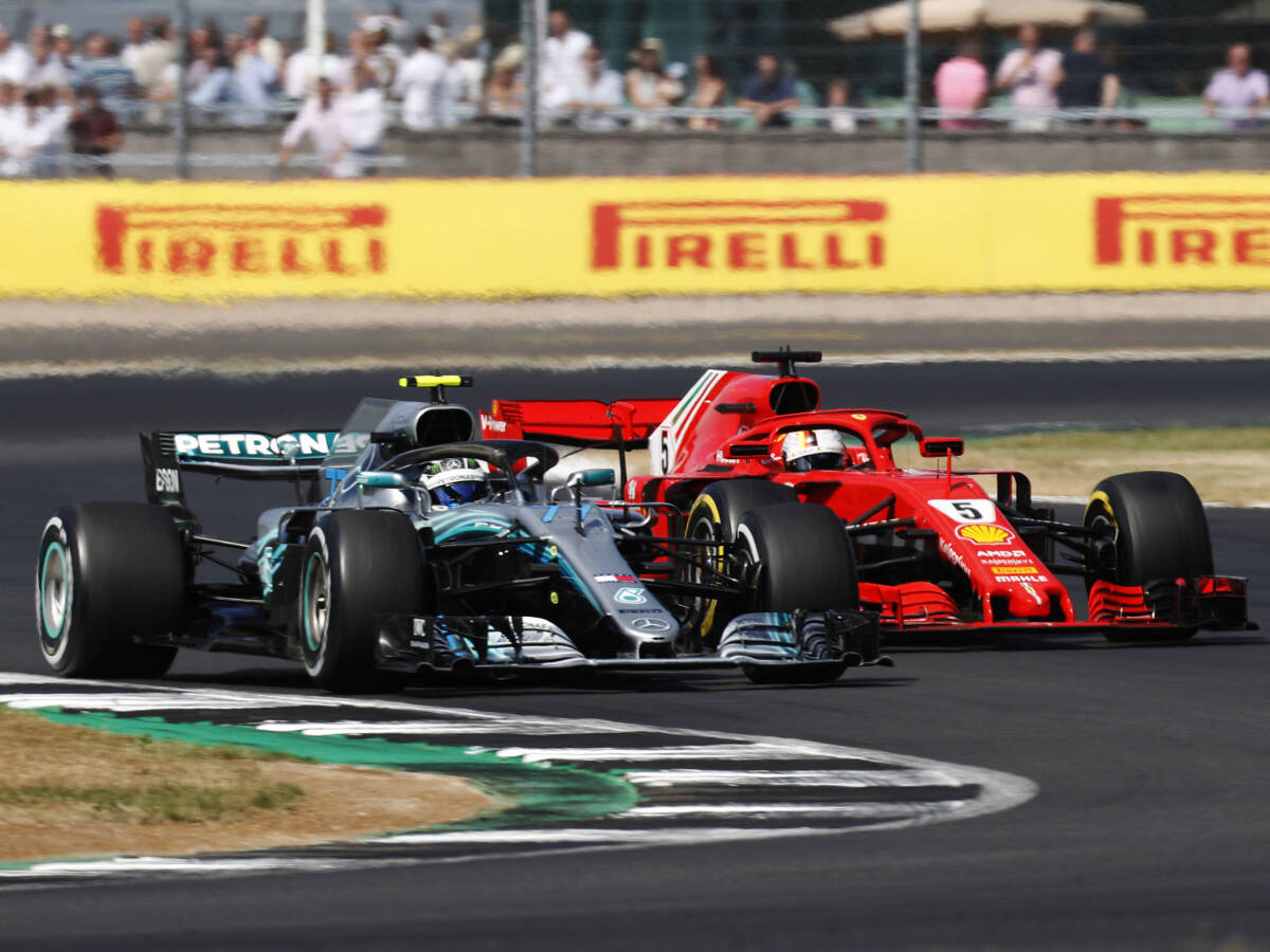 Foto zur News: Vettels Manöver gegen Bottas: Hätte in Tränen enden können
