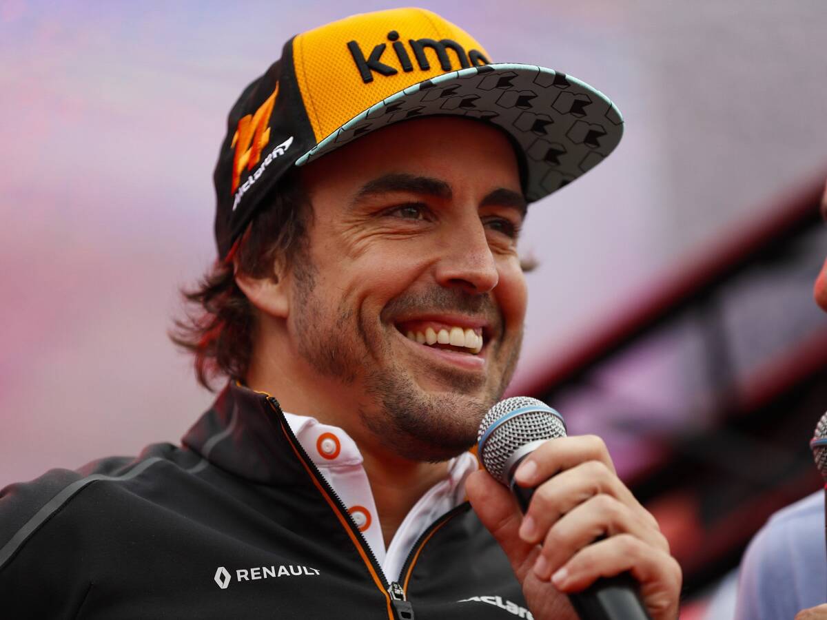 Foto zur News: Alonso wird kleinlaut: Platz elf ist "Mini-Pole-Position"