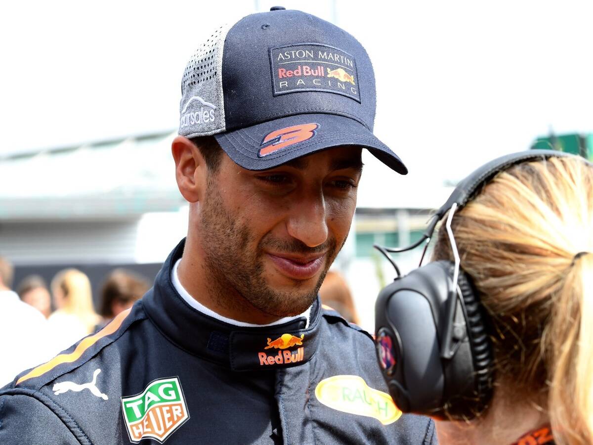 Foto zur News: Ricciardo deutet an: Neuer Red-Bull-Vertrag schon nächste Woche?