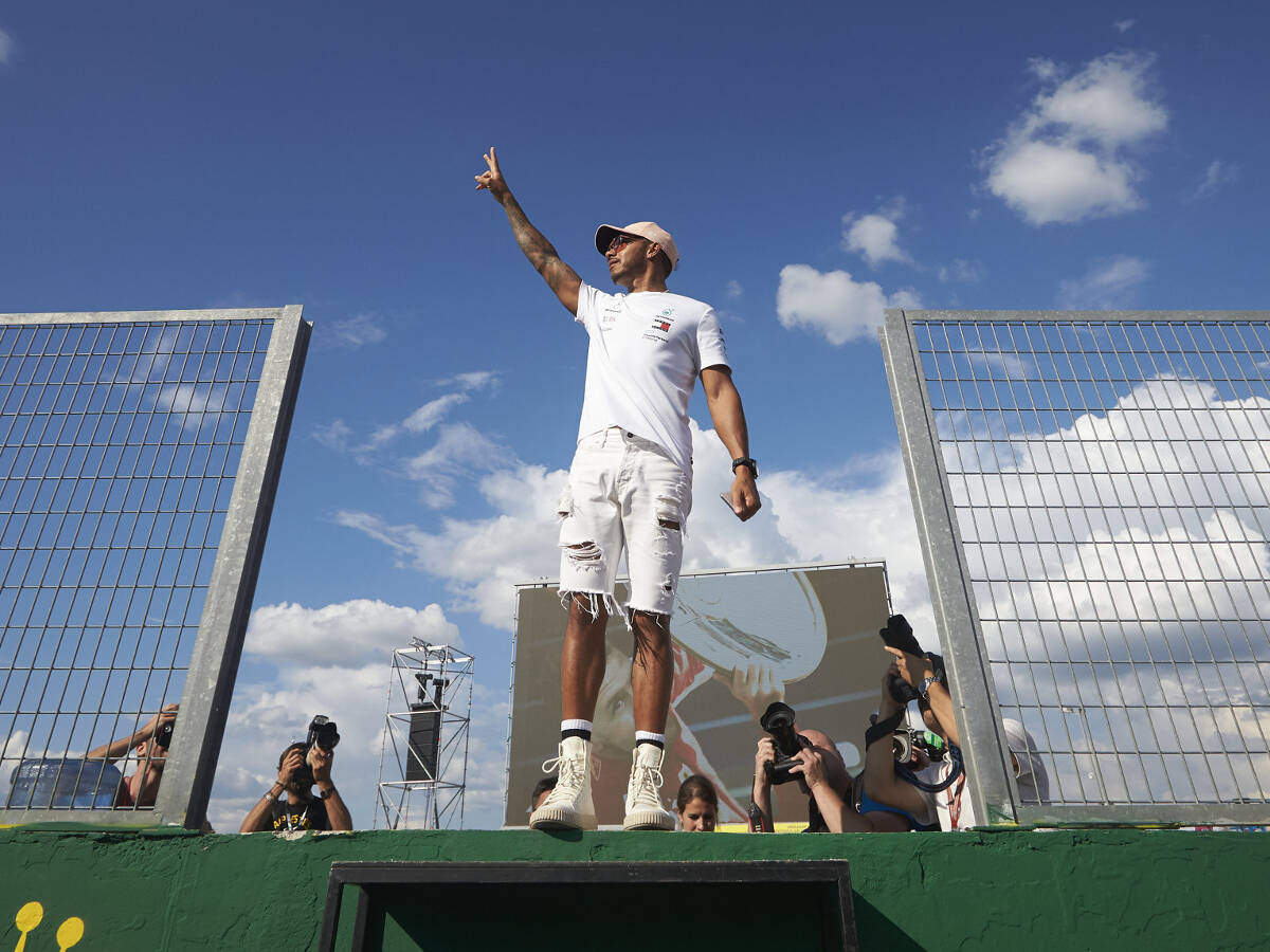 Foto zur News: Lewis Hamilton vor Ungarn selbstkritisch: "Bin nicht perfekt!"