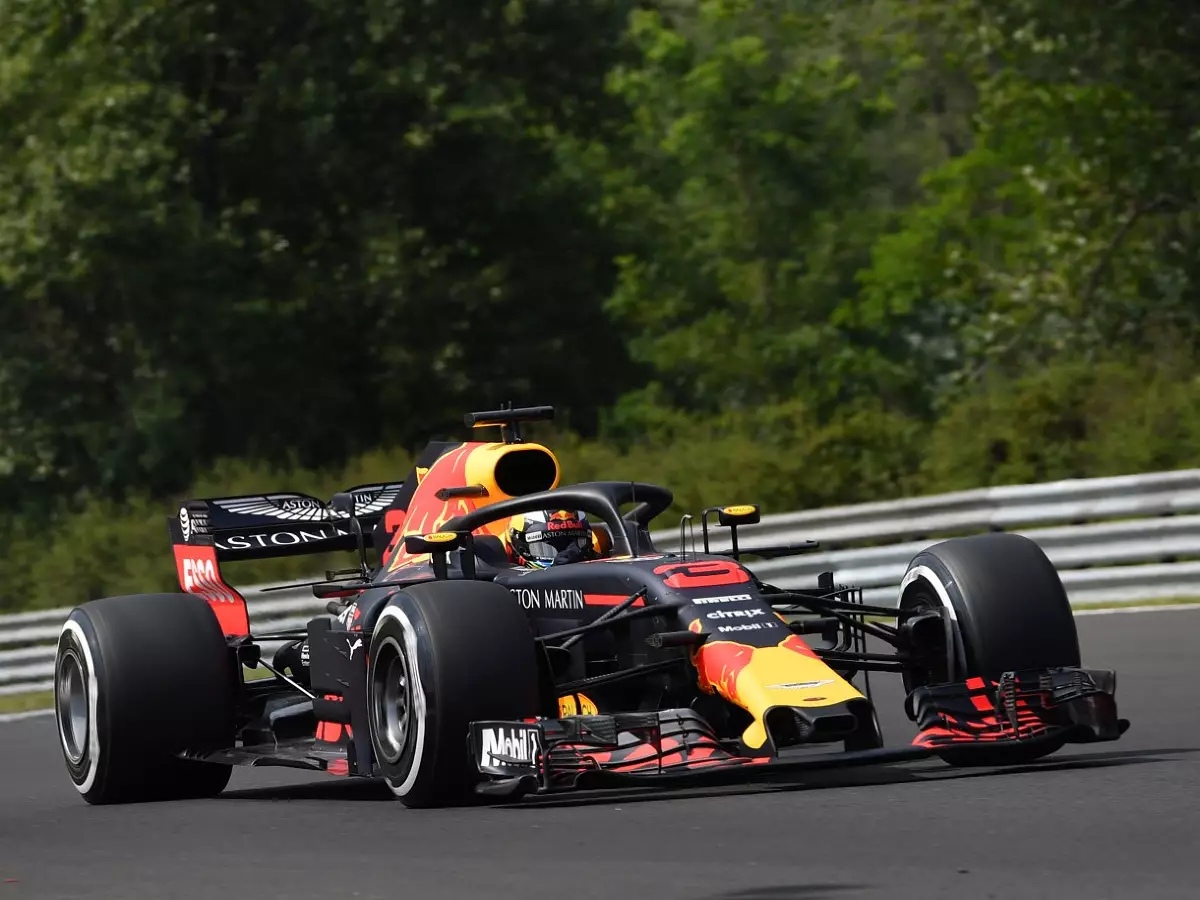 Daniel Ricciardo Foto zur News: Formel 1 2018 Ungarn: Red Bull bei Auftakt voran