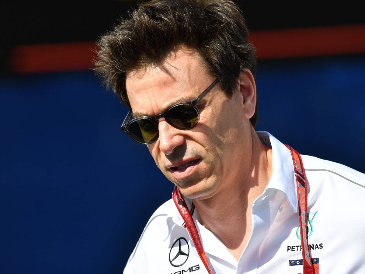 Foto zur News: Formel-1-Saison schlaucht Wolff und Co.: Mercedes erschöpft