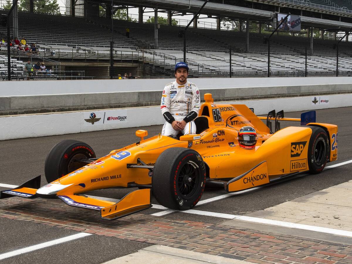 Foto zur News: Testet Fernando Alonso schon bald ein IndyCar-Auto?