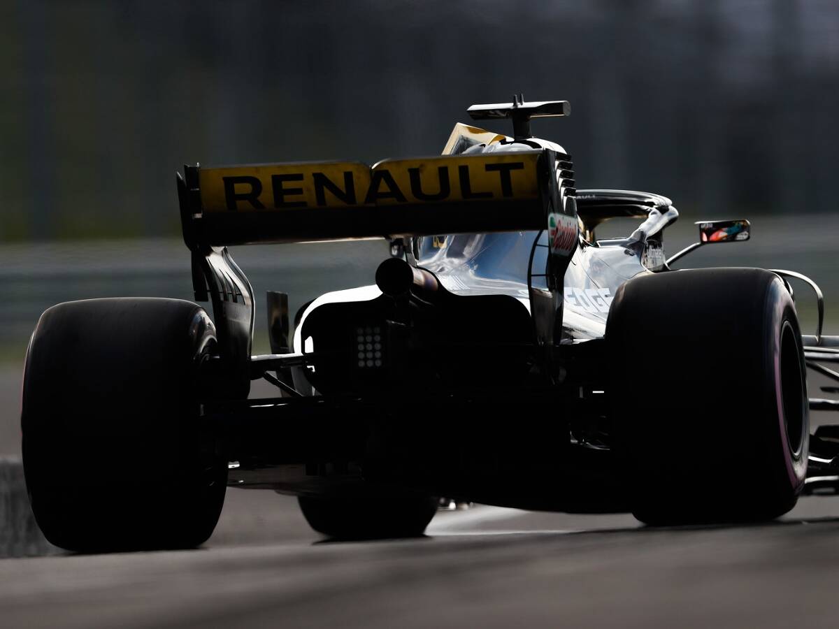 Foto zur News: "Super enges" Mittelfeld: Renault bringt in Spa neuen Unterboden