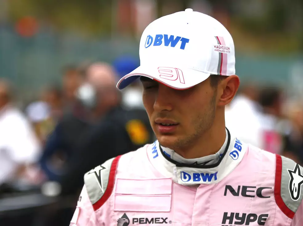 Foto zur News: Tragische Figur Esteban Ocon: Zwei Angebote, kein Cockpit?