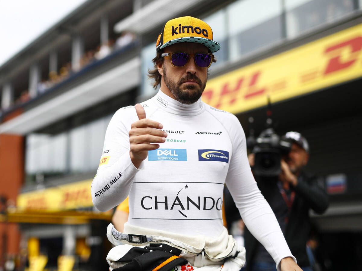 Foto zur News: Paddy Lowe: Intelligenz ist Fernando Alonsos größte Stärke