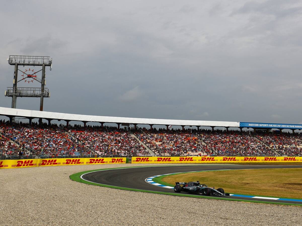 Foto zur News: Mercedes und Honda: Ab 2019 Hauptsponsor bei Heimrennen
