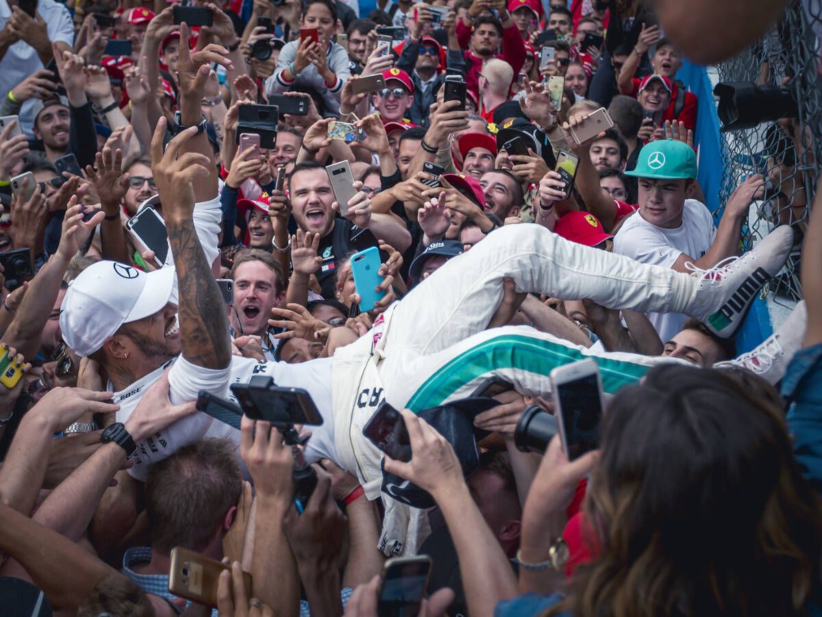 Foto zur News: Warum Monza für Lewis Hamilton "einer der besten Siege" war