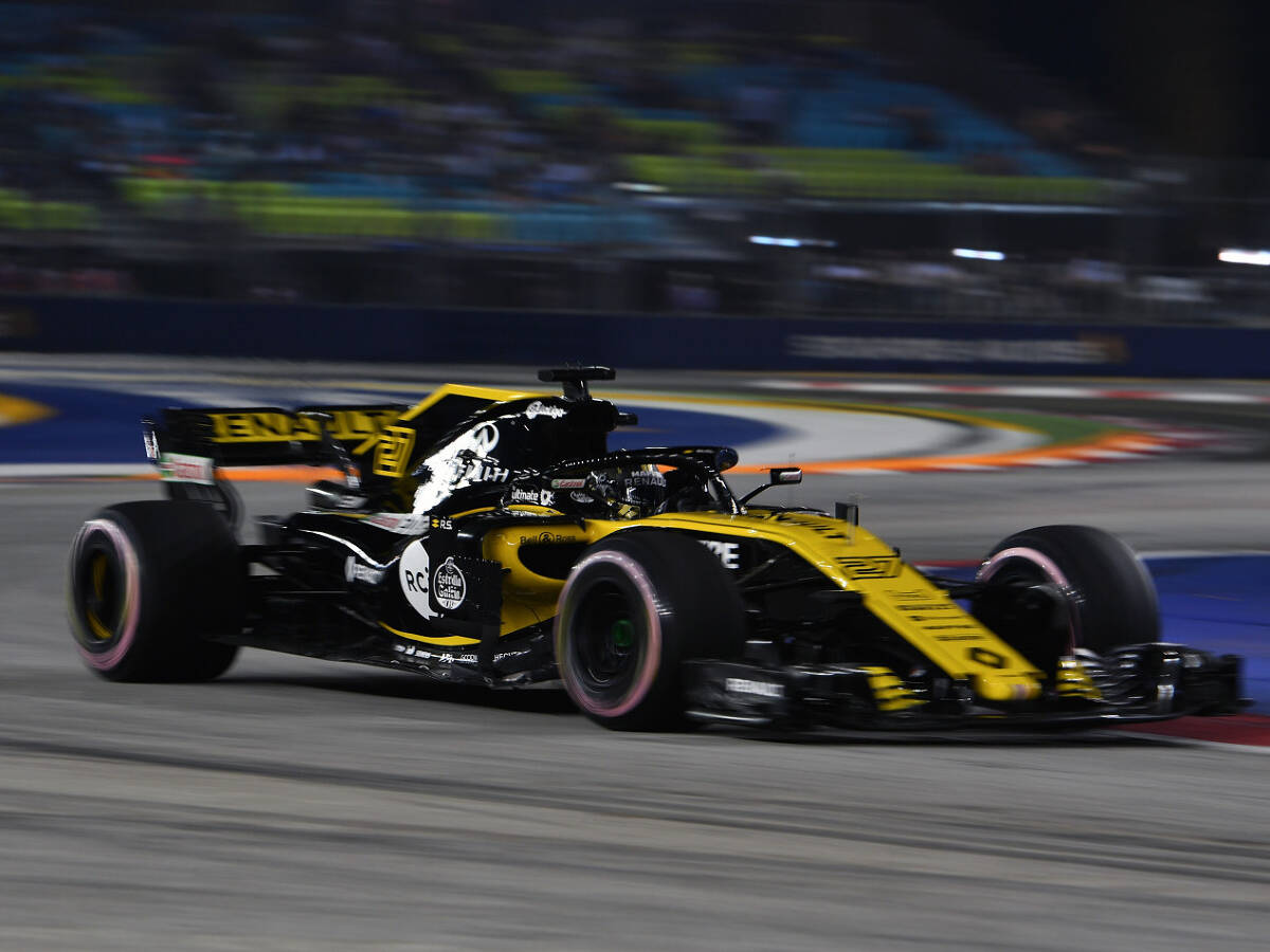 Foto zur News: Trotz "kleinem Polster": Renault erwartet "intensiven Kampf"