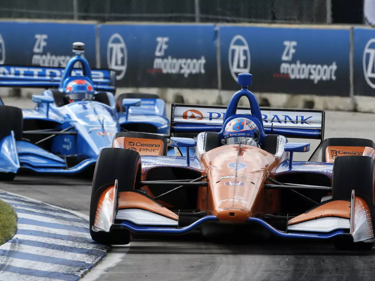 Foto zur News: Zak Brown plädiert für wechselnde Formel-1-Lackierungen