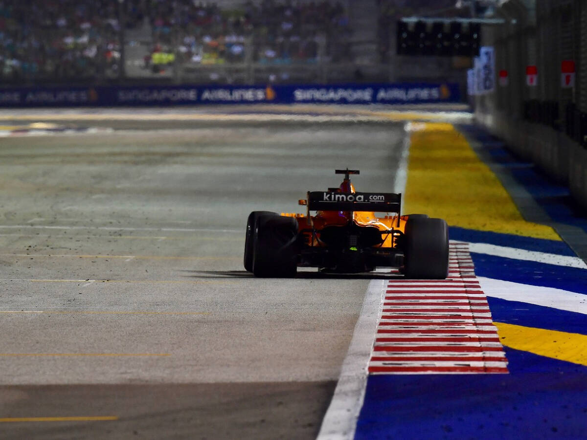 Foto zur News: Wie erwartet: Motorwechsel und Startplatzstrafe bei Alonso