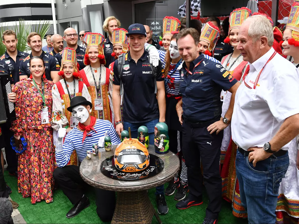 Foto zur News: Max Verstappen selbstbewusst: Mit 30 will ich vier WM-Titel haben!