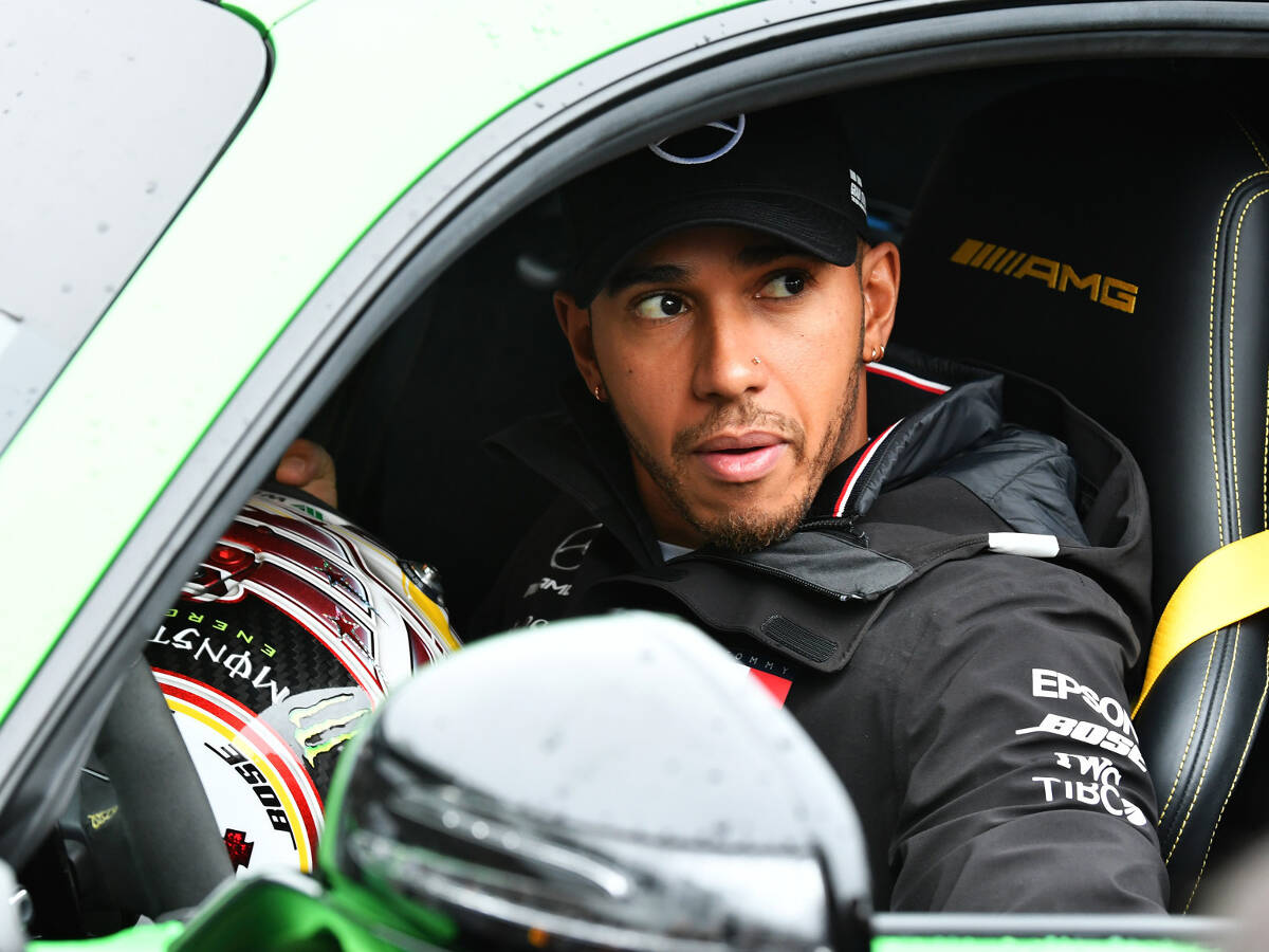 Foto zur News: Wider der Langeweile: Lewis Hamilton plädiert für "Super-Wochenenden"