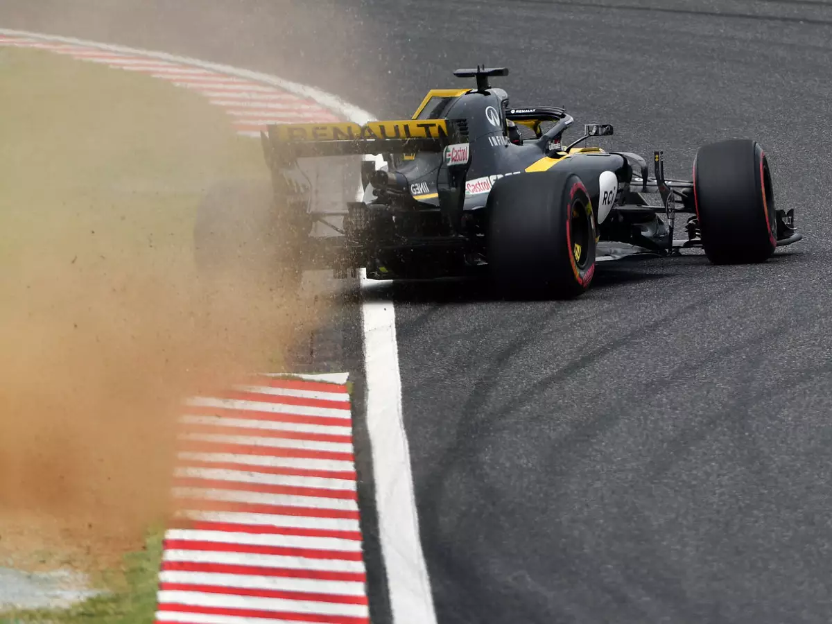 Foto zur News: GP Japan 2018: Hülkenberg crasht im Abschlusstraining