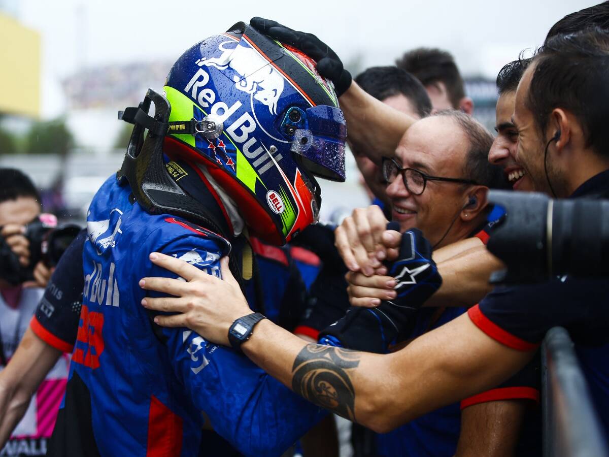 Foto zur News: Ausgerechnet im Honda-Land: Wie sich Toro Rosso in die Top 10 "log"