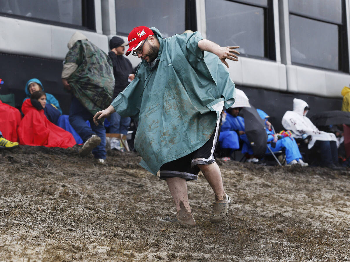Foto zur News: Helmut Marko fordert mehr Regenreifen: "Zuschauer sind arme Schweine"