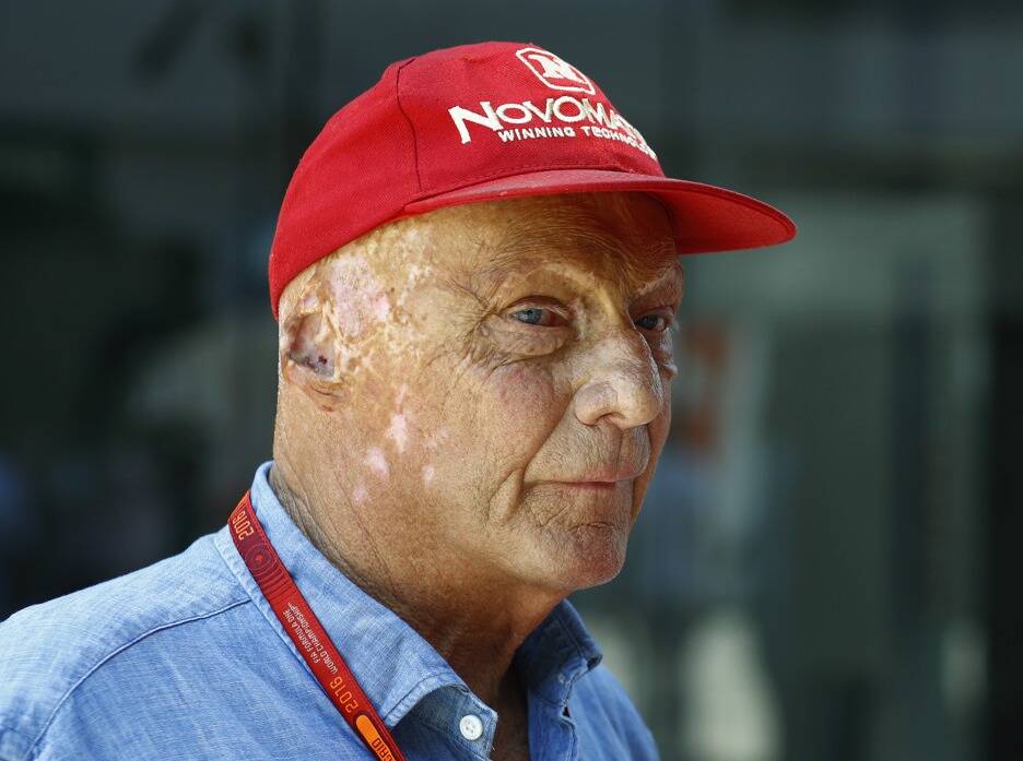 Foto zur News: Niki Lauda: Rückkehr in die Formel 1 zunächst nur mit Mundschutz?