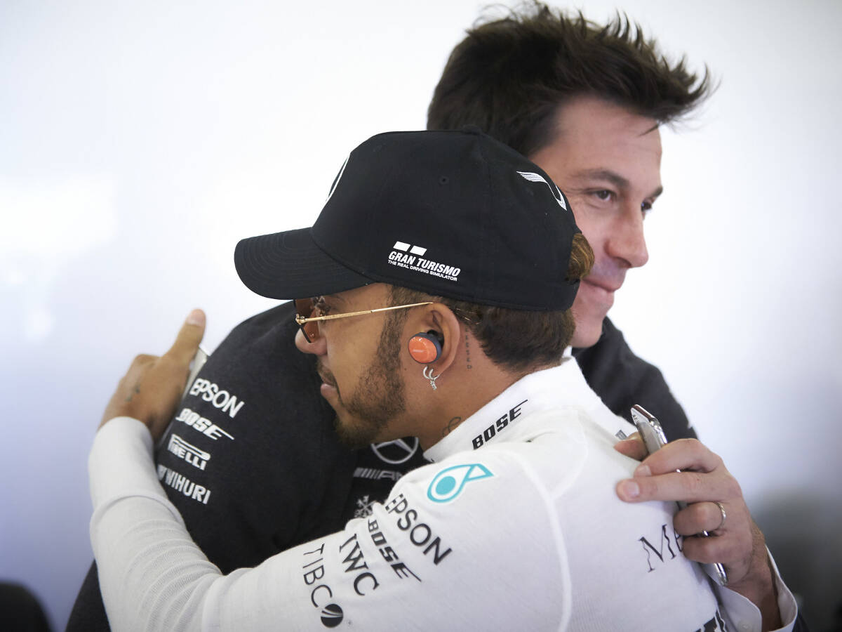 Foto zur News: Formel-1-Boss, Bundeskanzler? Hamilton hofft, dass Wolff bleibt!