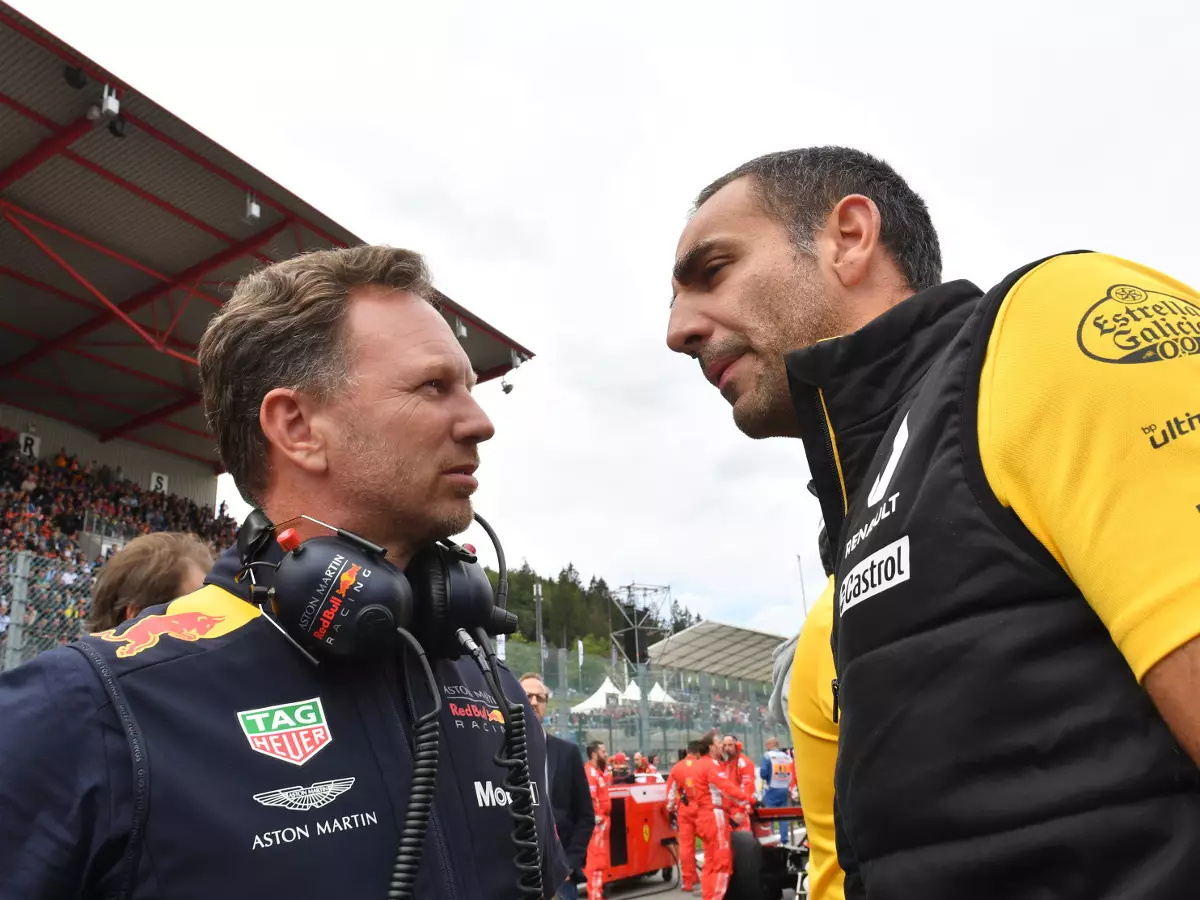 Christian Horner, Cyril Abiteboul Foto zur News: Rosen statt Krieg: Red-Bull-Teamchef Christian Horner lobt Renault